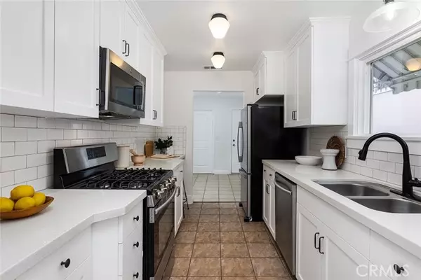 Glendale, CA 91208,1765 Fern Lane