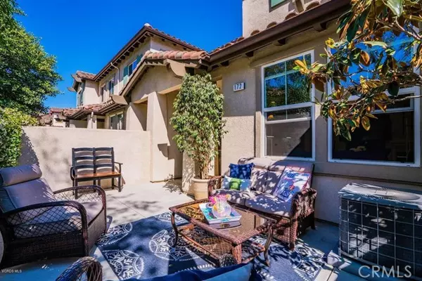 Newbury Park (thousand Oaks), CA 91320,172 Via Katrina
