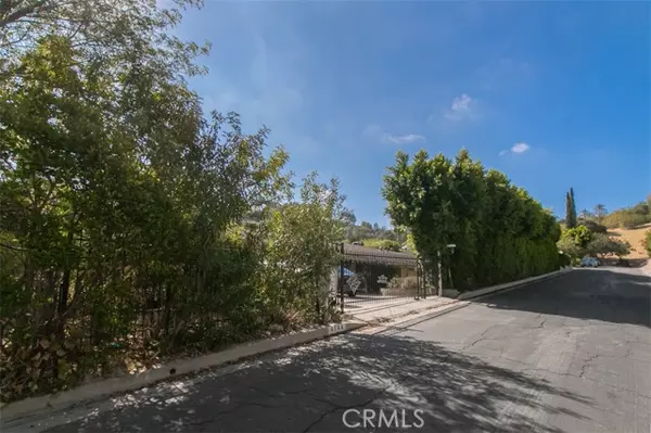 4700 Dunas Lane, Tarzana (los Angeles), CA 91356