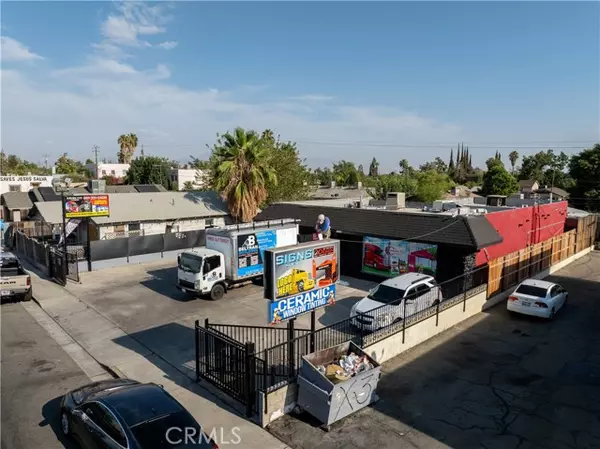 2625 Niles Street, Bakersfield, CA 93306