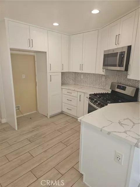 Canyon Country (santa Clarita), CA 91387,27280 Marisa Drive