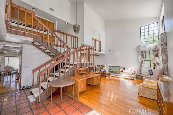 Arcadia, CA 91007,631 W Camino Real