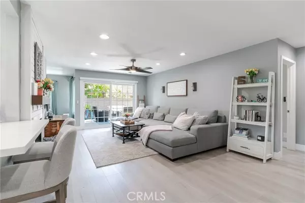 Irvine, CA 92612,12 Juniper