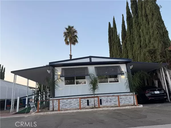 8801 ETON, Canoga Park (los Angeles), CA 91304