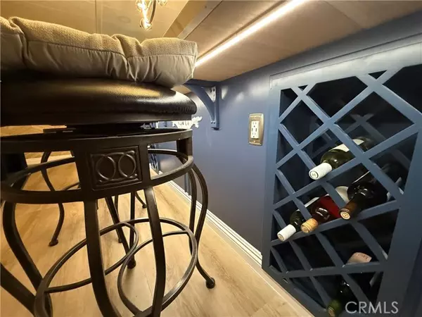 Canoga Park (los Angeles), CA 91304,8801 ETON