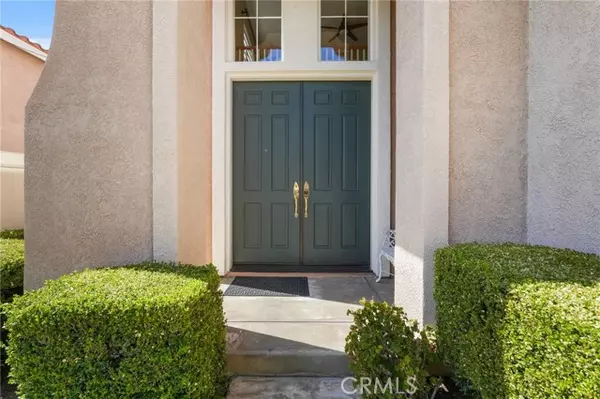 Newhall (santa Clarita), CA 91321,23703 Oak Circle