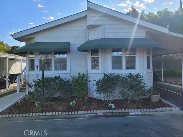 Simi Valley, CA 93065,195 Tierra Rejada Rd #1
