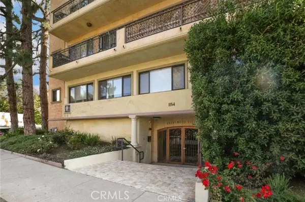 1154 S Barrington Avenue #103, Los Angeles, CA 90049