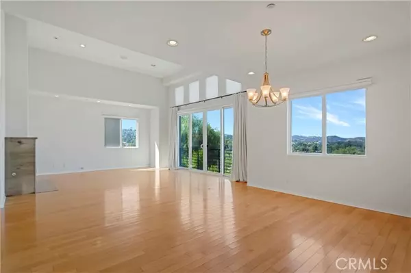 Woodland Hills (los Angeles), CA 91367,5678 Como Circle