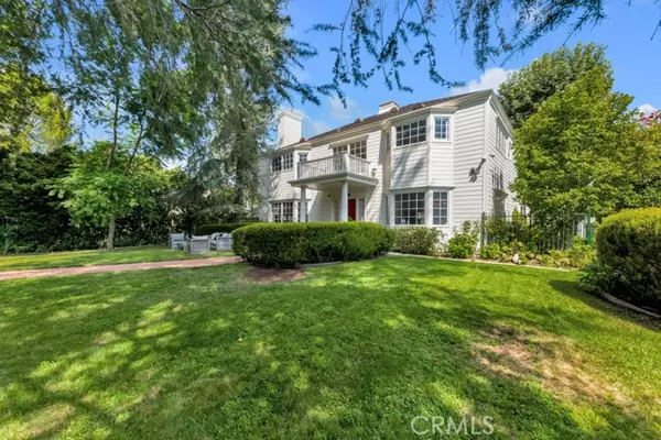 5404 Topeka Drive, Tarzana (los Angeles), CA 91356