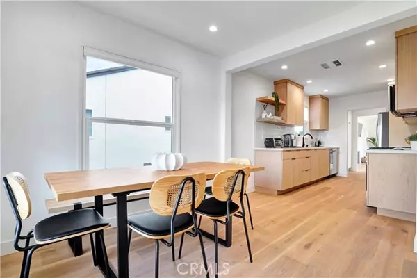 Reseda (los Angeles), CA 91335,6438 Lindley Ave