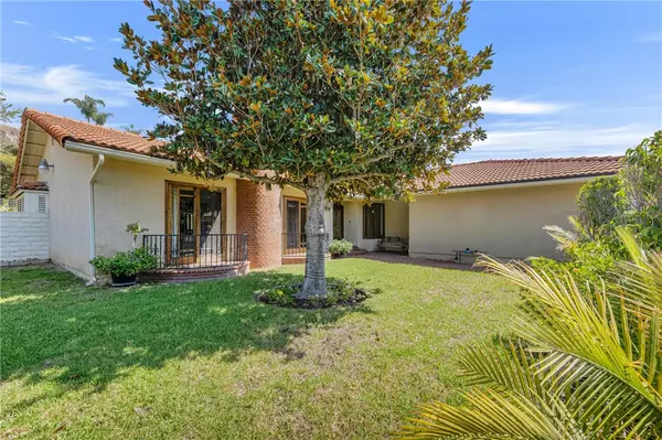 Chatsworth (los Angeles), CA 91311,19933 Hiawatha Street