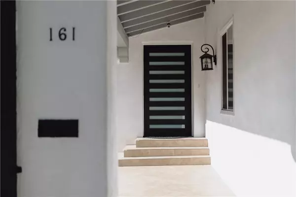 Beverly Hills, CA 90211,161 N Willaman Drive