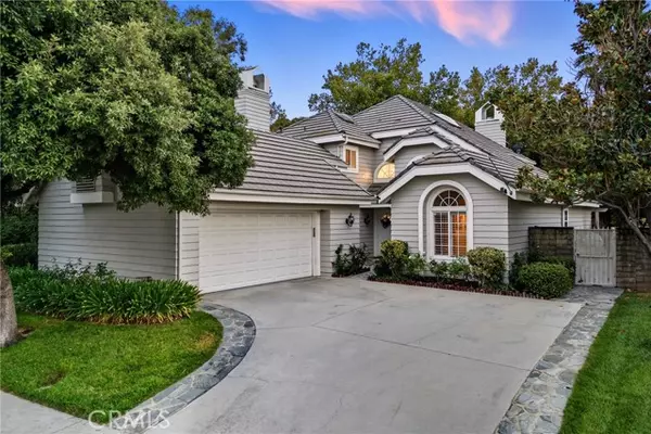 Valencia (santa Clarita), CA 91355,24456 Mockingbird Ct