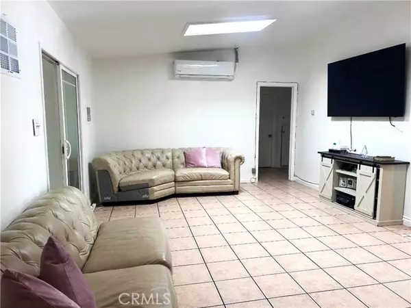 Sylmar (los Angeles), CA 91342,14914 Oswald st