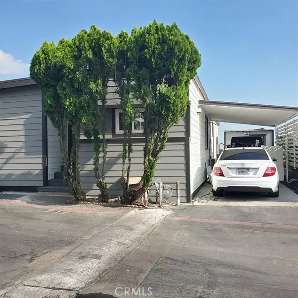 Sylmar (los Angeles), CA 91342,12401 Filmore Street #212