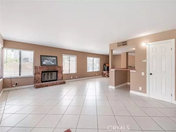 Moorpark, CA 93021,4992 N Buttercreek Road
