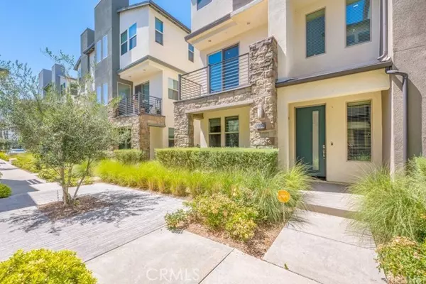 19504 Empire, Northridge (los Angeles), CA 91324