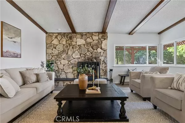 Newhall (santa Clarita), CA 91321,23555 Lloyd Houghton Place