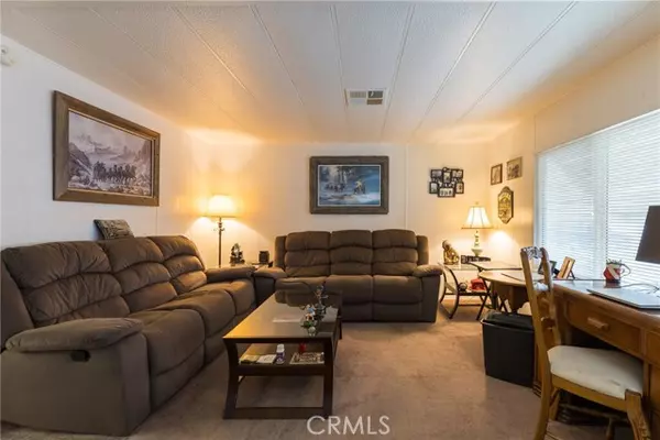 San Fernando, CA 91345,9 Donna Way