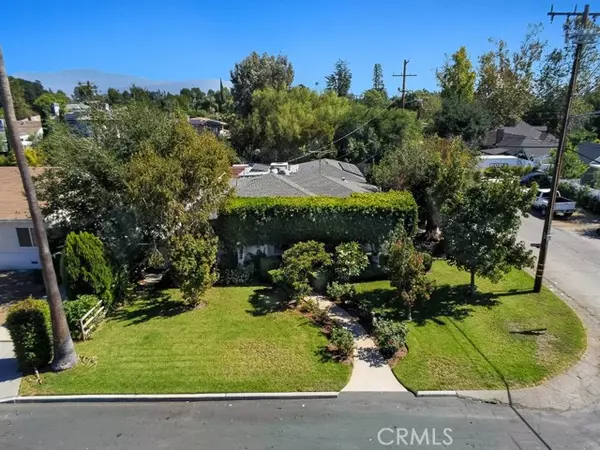 Los Angeles, CA 91405,6602 Murietta