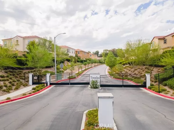 Canyon Country (santa Clarita), CA 91351,26906 Trestles Drive