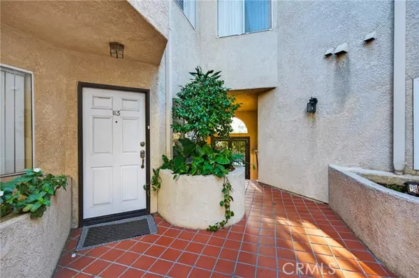 Reseda (los Angeles), CA 91335,7236 Amigo #113