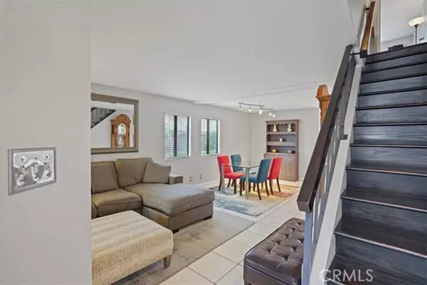 North Hills (los Angeles), CA 91343,15045 Nordhoff St. #116