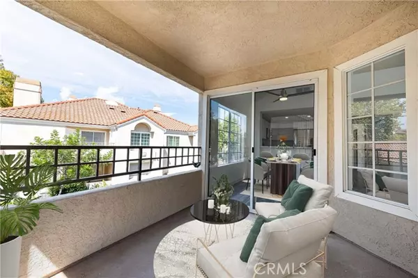 Calabasas, CA 91301,4240 Lost Hills #3108