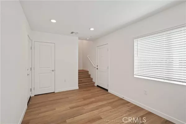 Pico Rivera, CA 90660,9332 Via Azul