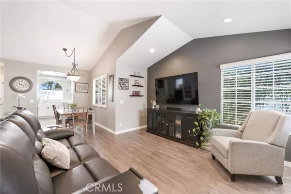 Simi Valley, CA 93063,3942 Cochran Street