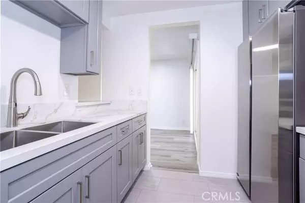 Culver City, CA 90230,7205 Summertime ln