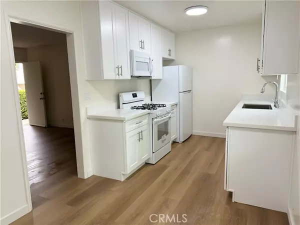 Santa Monica, CA 90404,1528 Stanford Street #C