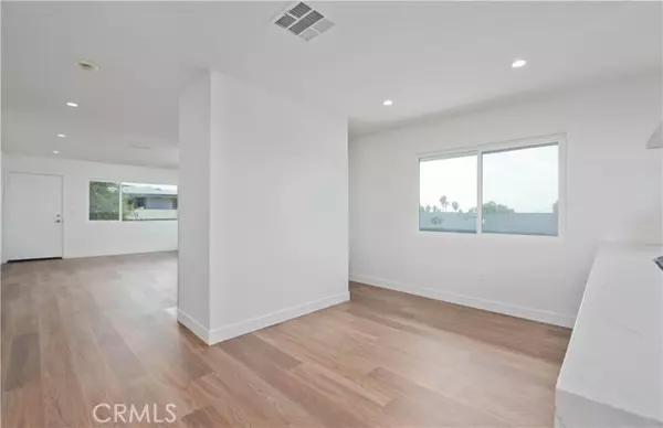 South Pasadena, CA 91030,313 Raymondale Drive #D