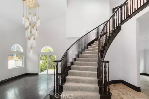 Tarzana (los Angeles), CA 91356,5409 Sylvia Avenue