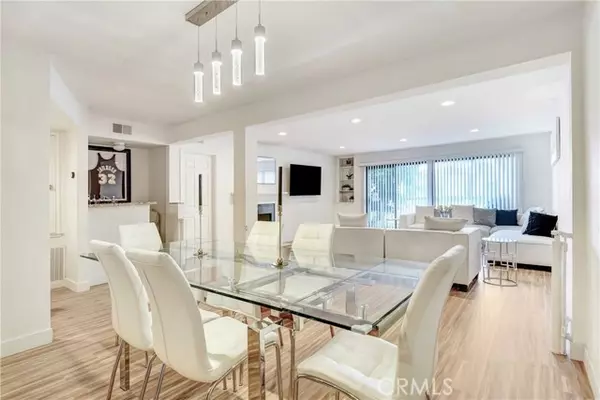 Tarzana (los Angeles), CA 91356,18324 Clark #119