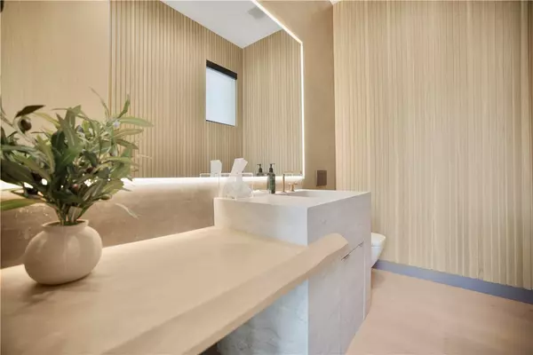 Encino (los Angeles), CA 91316,5170 Amestoy Ave.