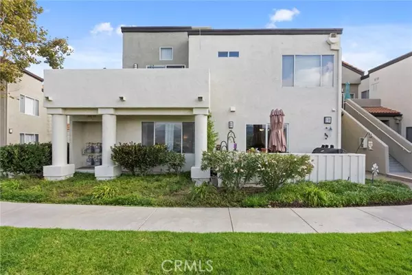 21226 Trumpet #103, Newhall (santa Clarita), CA 91321