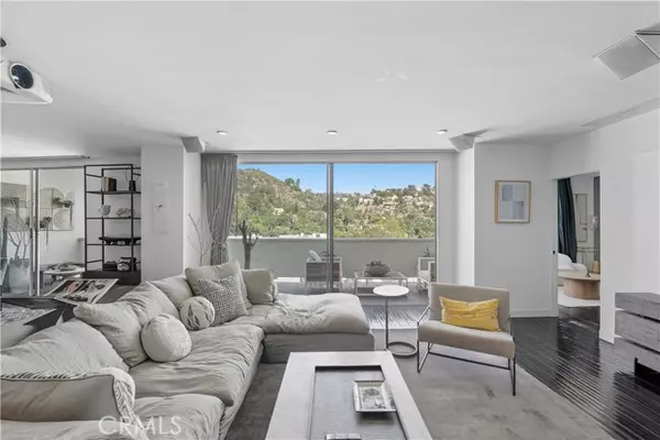 Los Angeles, CA 90046,7250 Franklin Avenue #1203