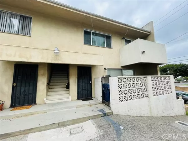 Inglewood, CA 90302,715 W Hyde Park