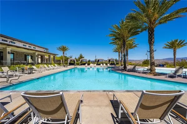 Canyon Country (santa Clarita), CA 91387,18608 Cedar Crest Drive