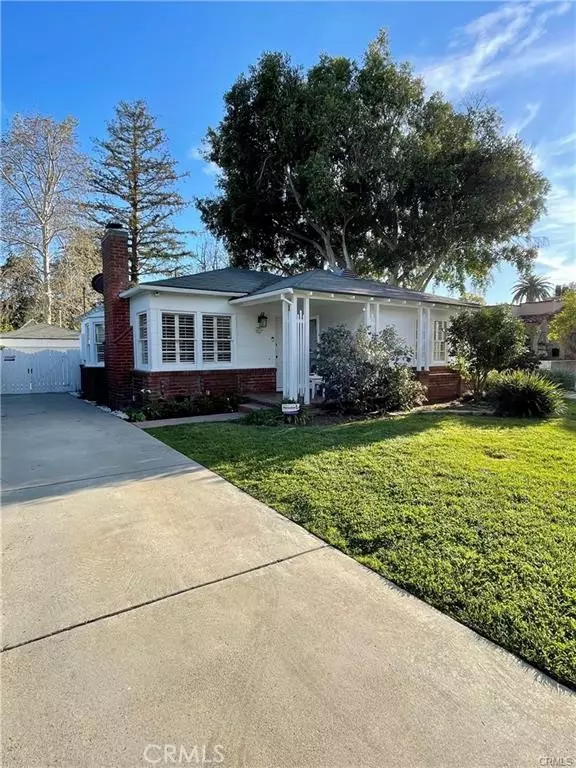 14618 Killion Street, Van Nuys (los Angeles), CA 91411