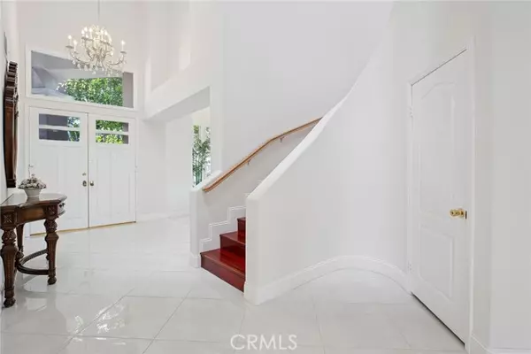 Calabasas, CA 91302,24823 Alexandra Court