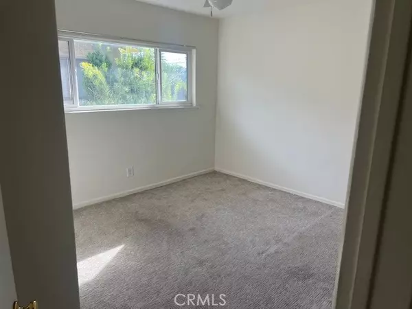 Los Angeles, CA 91401,5851 Woodman Avenue