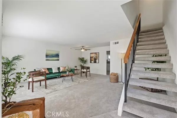 Reseda (los Angeles), CA 91335,19041 Hamlin #5