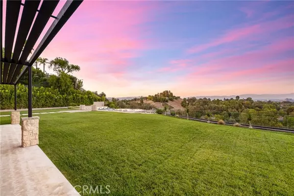 Hidden Hills, CA 91302,25079 Jim Bridger Road