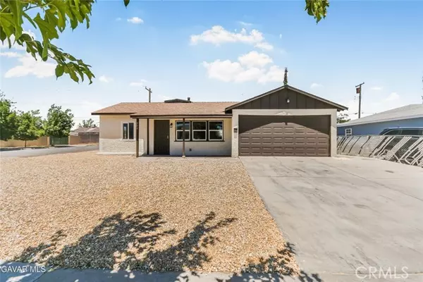 203 E Avenue P4, Palmdale, CA 93550