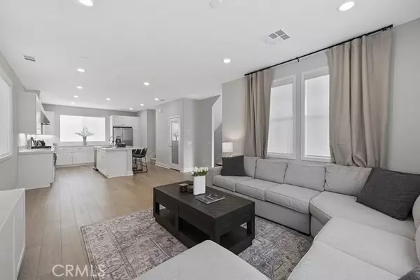 3010 Tallahassee Lane, Simi Valley, CA 93065