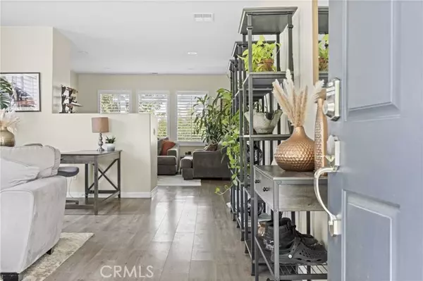 Castaic, CA 91384,29884 Cashmere