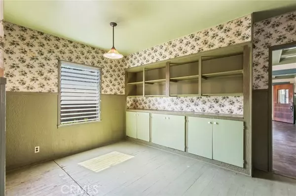 Los Angeles, CA 90068,2100 Holly Drive